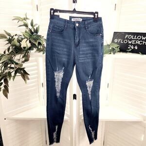 PRESTIGE DENIUM SIZE 5 DISTRESSED BLUE JEAN